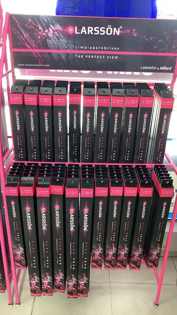 LARSSON ESCOBILLAS METAL TECH (18" 450MM)